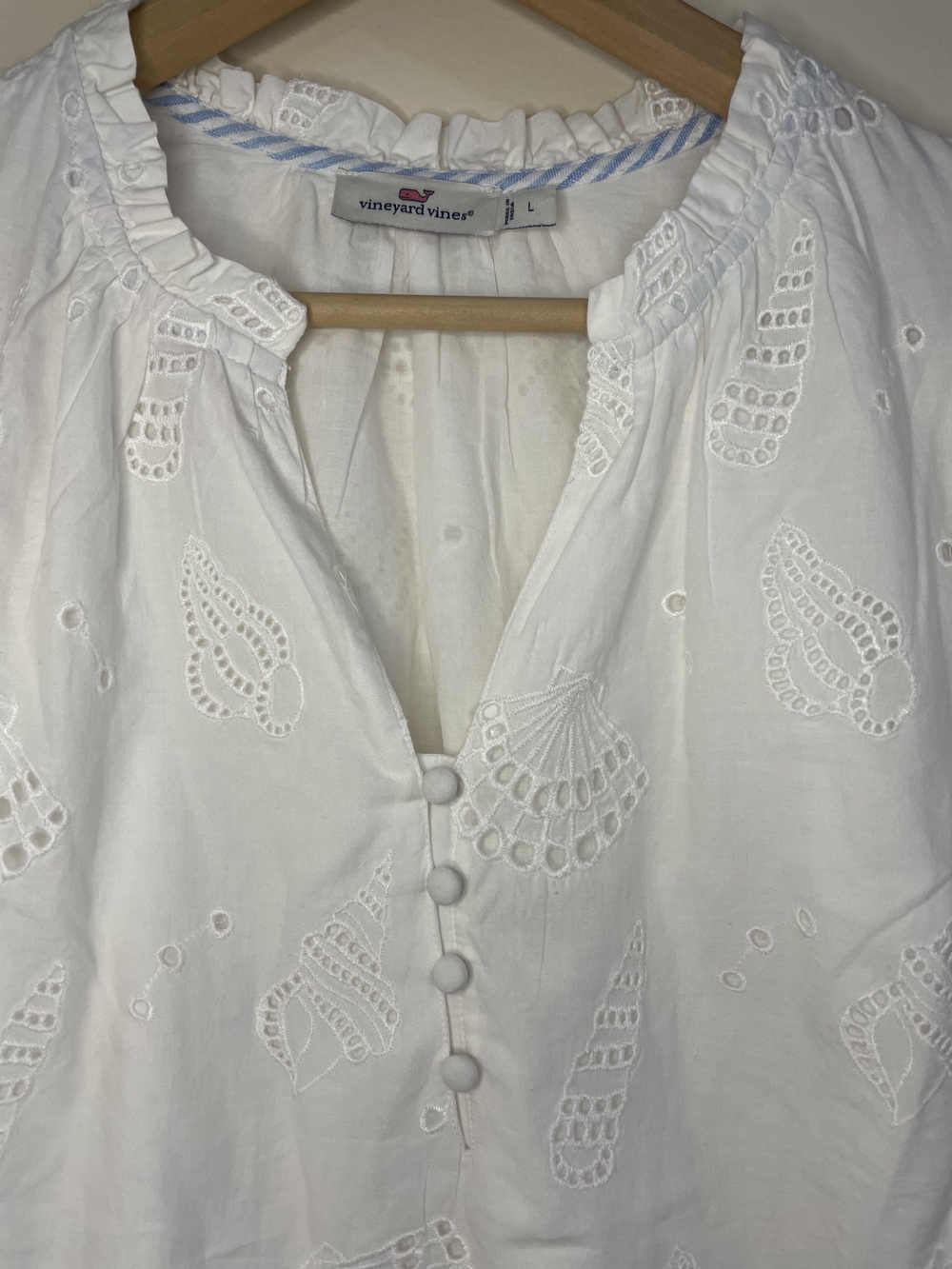 Vineyard Vines 100% Cotton White Eyelet Flutter Sleeve Top Size L - Picture 7 of 12